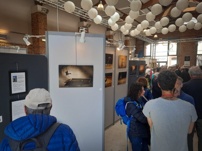 Photo de ma série prise lors du Festival Mai Photographique IBO 2025