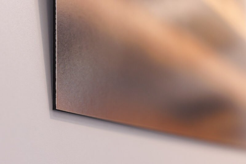 Tirage 40x60cm "Sur échasses" - Photo du tirage illustrant la finition papier fine-art contre-collée sur Dibond alu 3mm